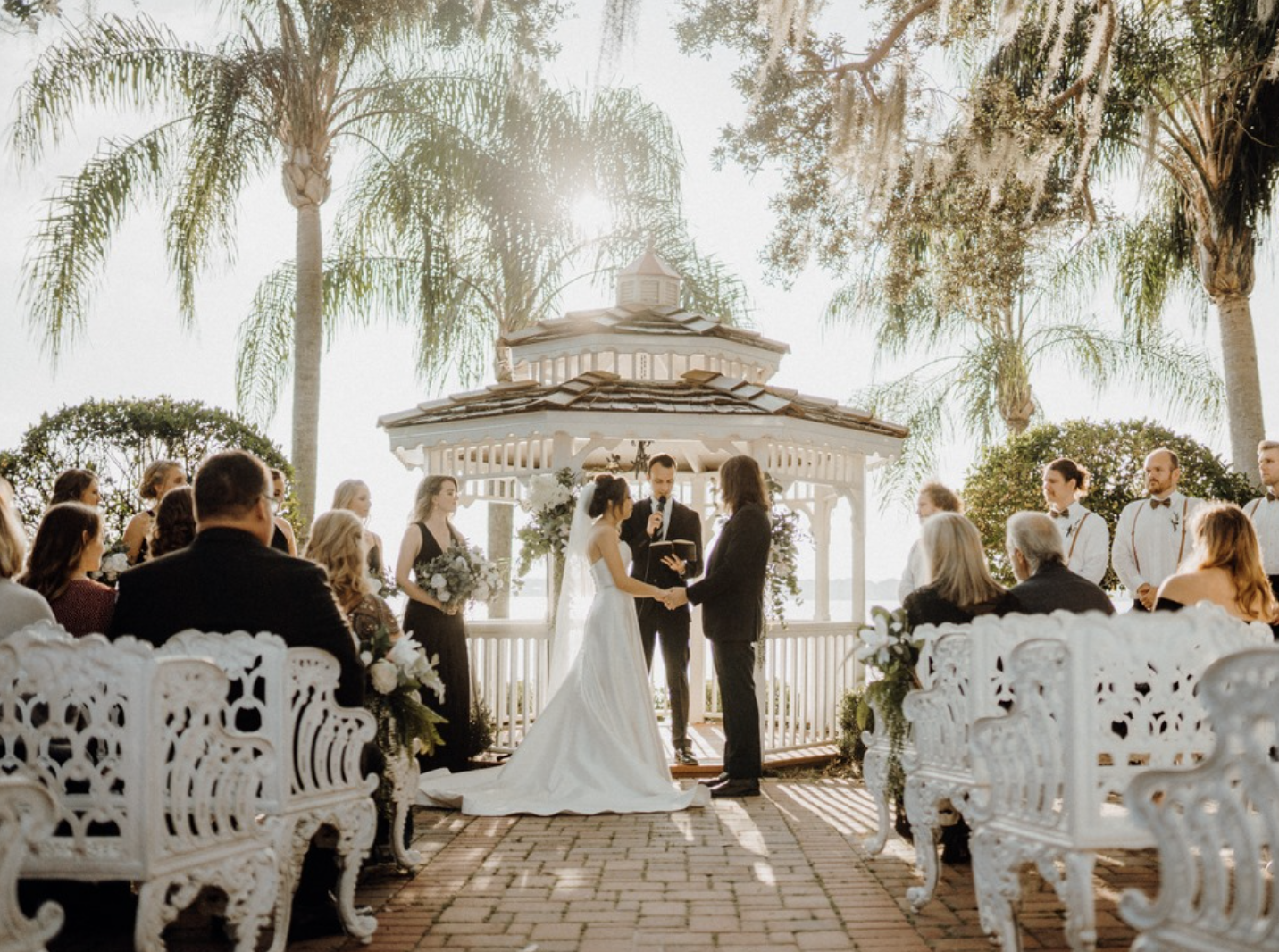 estate ceremony
